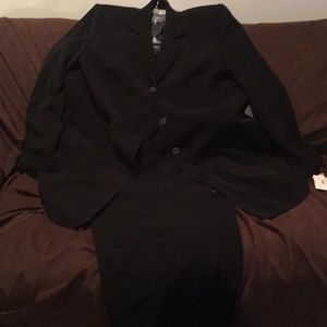 Women’s Black Pant Suit